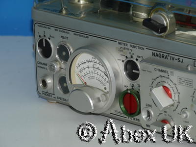 Vintage Nagra IV-SJ Reel-Reel Recorder with Accessories Made in Switzerland (2)