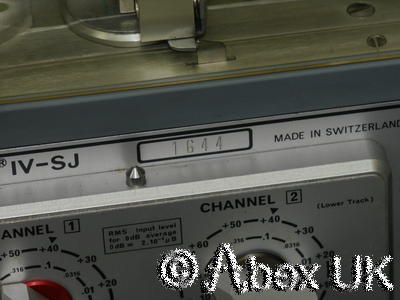 Vintage Nagra IV-SJ Reel-Reel Recorder with Accessories Made in Switzerland (2)