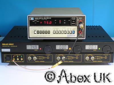 Melles Griot 17PCW002 Piezoelectric Controller X-Y-Z Nano Positioner (1/2)