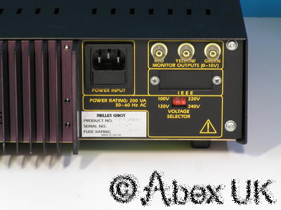 Melles Griot 17PCW002 Piezoelectric Controller X-Y-Z Nano Positioner (1/2)