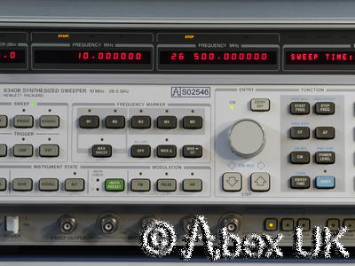 HP (Agilent) 8340B 10MHz - 26.5 (40) GHz Synthesised Signal Generator (2) HP (Agilent) 8340B 10MHz - 26.5 (40) GHz Synthesised Signal Generator (2)