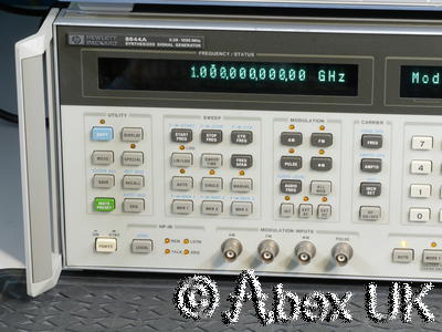 HP (Agilent) 8644A 1GHz Low Phase Noise AM/FM/Pulse Signal Generator