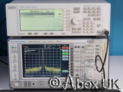 Agilent (HP) E4438C 4GHz ESG AM/FM/PM/Pulse CDMA Vector Signal Generator Agilent (HP) E4438C 4GHz ESG AM/FM/PM/Pulse CDMA Vector Signal Generator