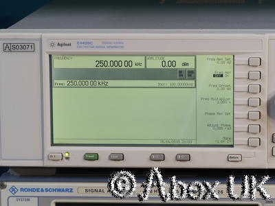 Agilent (HP) E4438C 4GHz ESG AM/FM/PM/Pulse CDMA Vector Signal Generator Agilent (HP) E4438C 4GHz ESG AM/FM/PM/Pulse CDMA Vector Signal Generator