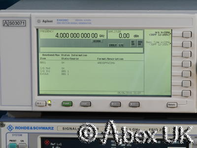 Agilent (HP) E4438C 4GHz ESG AM/FM/PM/Pulse CDMA Vector Signal Generator Agilent (HP) E4438C 4GHz ESG AM/FM/PM/Pulse CDMA Vector Signal Generator
