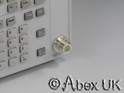Agilent (HP) E4438C 4GHz ESG AM/FM/PM/Pulse CDMA Vector Signal Generator Agilent (HP) E4438C 4GHz ESG AM/FM/PM/Pulse CDMA Vector Signal Generator
