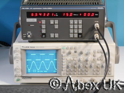 Philips PM5190 LF Synthesiser Signal Generator 1mHz to 2MHz