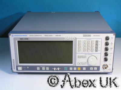 Rohde & Schwarz SMIQ03B-B60 3.3GHz Vector Signal Generator ARB AWG B1 B11 B12 +