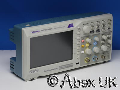 Tektronix TBS1052B-EDU Portable Digital Oscilloscope 50MHz 1GS/s (1)