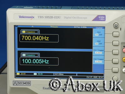 Tektronix TBS1052B-EDU Portable Digital Oscilloscope 50MHz 1GS/s (2)