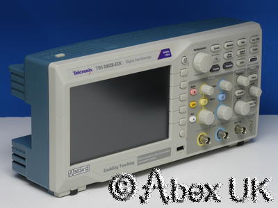 Tektronix TBS1052B-EDU Portable Digital Oscilloscope 50MHz 1GS/s (3)