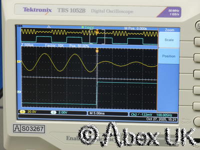 Tektronix TBS1052B Portable Digital Oscilloscope 50MHz 1GS/s (5)