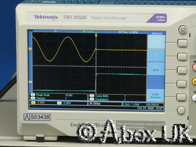 Tektronix TBS1052B Portable Digital Oscilloscope 50MHz 1GS/s (6)
