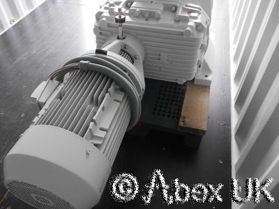Leybold RA-7001-L Large Roots Vacuum Booster Pump 7470 m^3/h 18.5kW 3ph Leybold RA-7001-L Large Roots Vacuum Booster Pump 7470 m^3/h 18.5kW 3ph